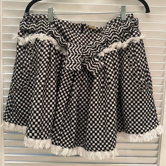 Dodo Bar Or 100% cotton black & white checked mini-skirt, size M. - Picture 2 of 5